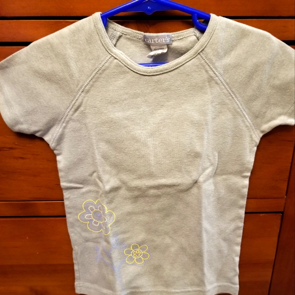Carter's tshirt size 7